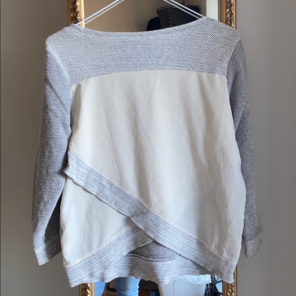 AE Sweater - Picture 1 of 2